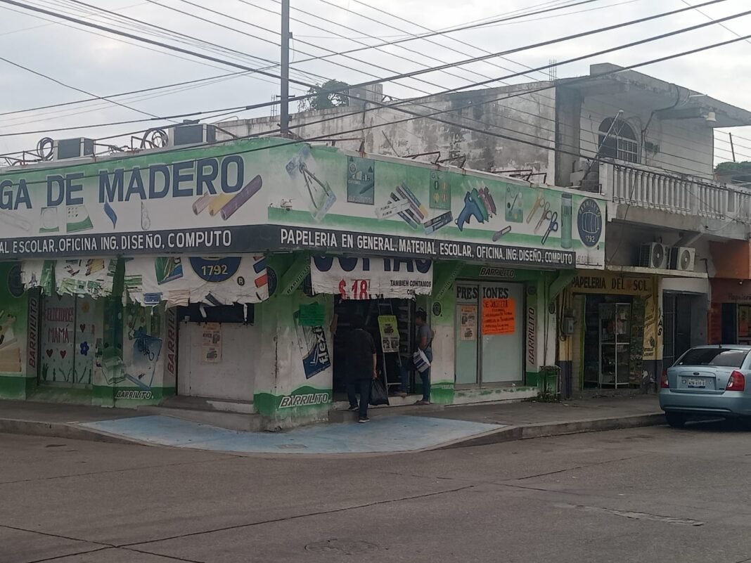 Usan Whats App Para Atracar Papelerías de Madero