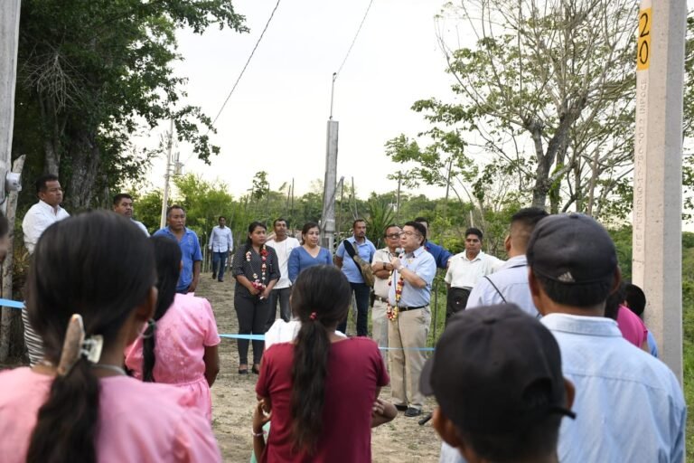 Inaugura JGA obra de ampliación de red de energía eléctrica