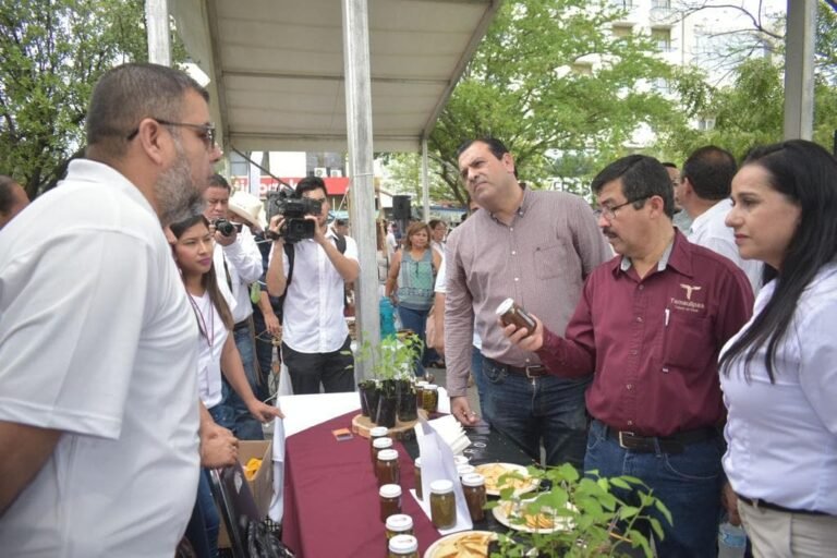 Gobierno de Tamaulipas realizó con éxito Primer Tianguis Rural