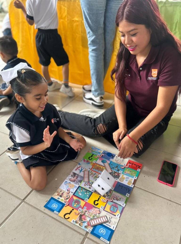 Estudiantes de la UAT desarrollan un proyecto para la estimulación del lenguaje en infantes