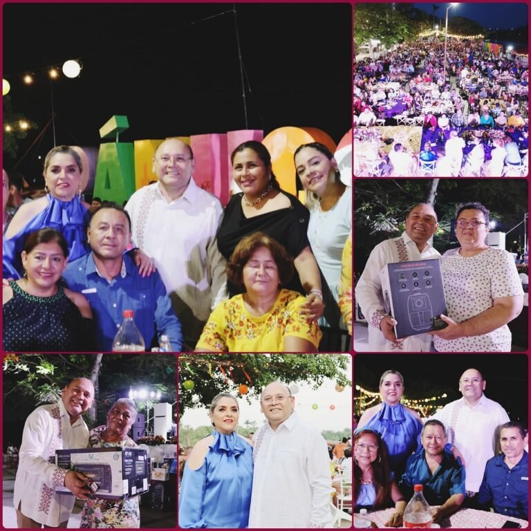 RINDEN EMOTIVO RECONOCIMIENTO A LOS DOCENTES EN PÁNUCO