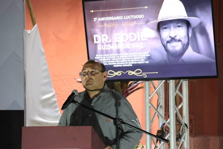 RECUERDAN AL DR. EDDIE GUZMAN DE PAZ EN SU SEGUNDO ANIVERSARIO LUCTUOSO