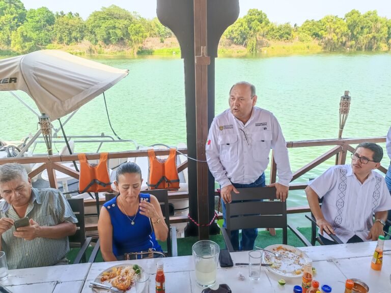 CELEBRAN ALCALDE DE PÁNUCO Y MEDIOS DE COMUNICACIÓNEL DÍA DE LA LIBERTAD DE EXPRESIÓN