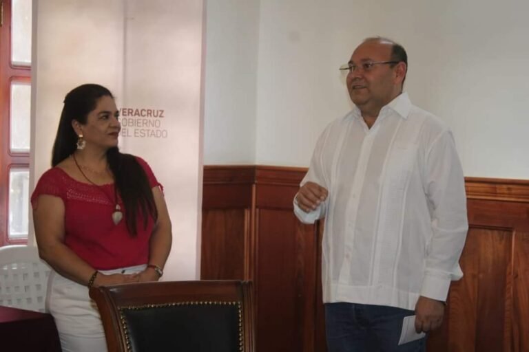 ENCABEZA GUZMÁN DE PAZ REUNIÓN  PATRIMONIO CULTURAL PARA LA  TRANSFORMACIÓN SOCIAL