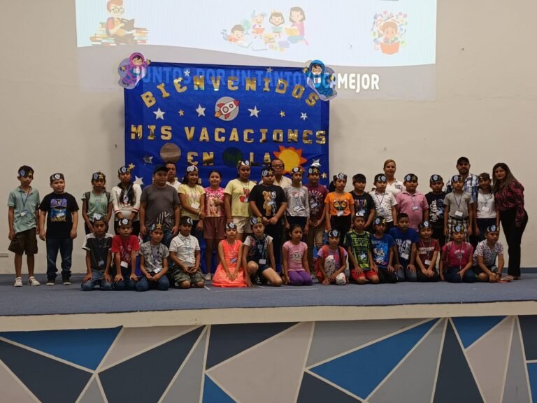 Inicia curso Mis Vacaciones en la Biblioteca