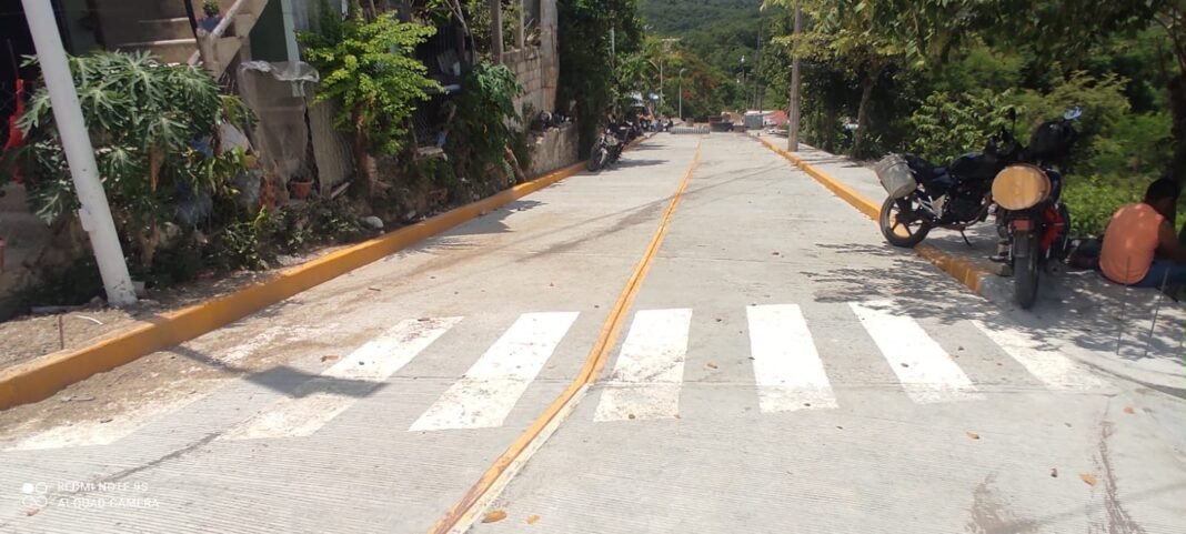 Más calles pavimentadas para los tantoyuquenses