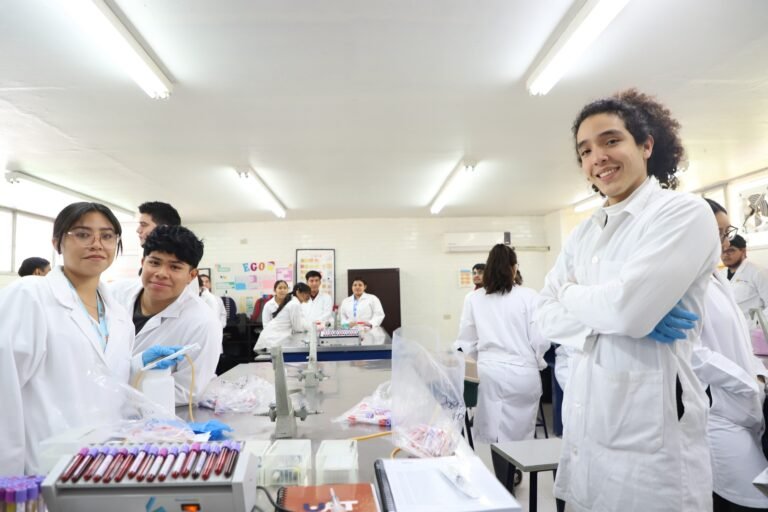 Prepara la UAT el inicio del ciclo escolar con un nuevo plan de estudios