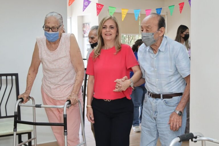 Brinda DIF Tampico Atención de Calidad a los Adultos Mayores