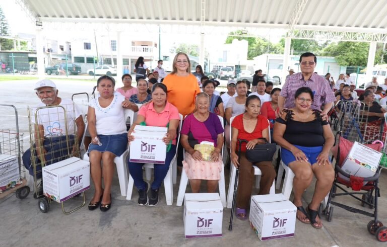 SUMAN ESFUERZOS DIF ALTAMIRA Y DIF ESTATAL EN ENTREGA DE APOYOS PARA LA POBLACIÓN MÁS VULNERABLE