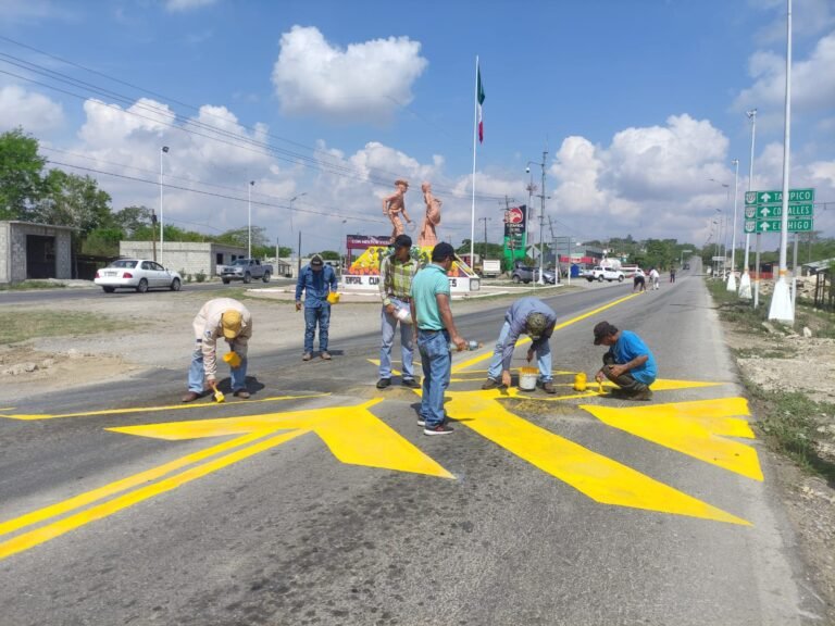 COLOCAN MÁS SEÑALAMIENTOS VIALES EN LOS ACCESOS CARRETEROS A TEMPOAL