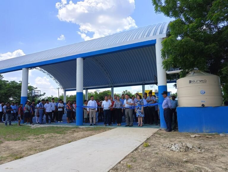 Inaugura JGA domo escolar en TEBAEV