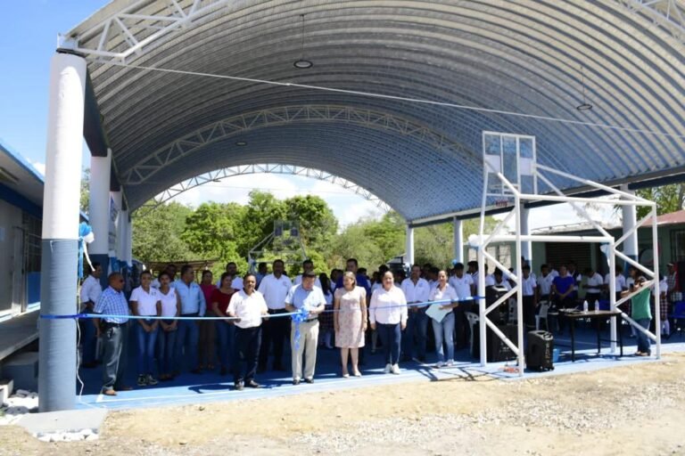 Inaugura JGA obra en el telebachillerato de Acececa