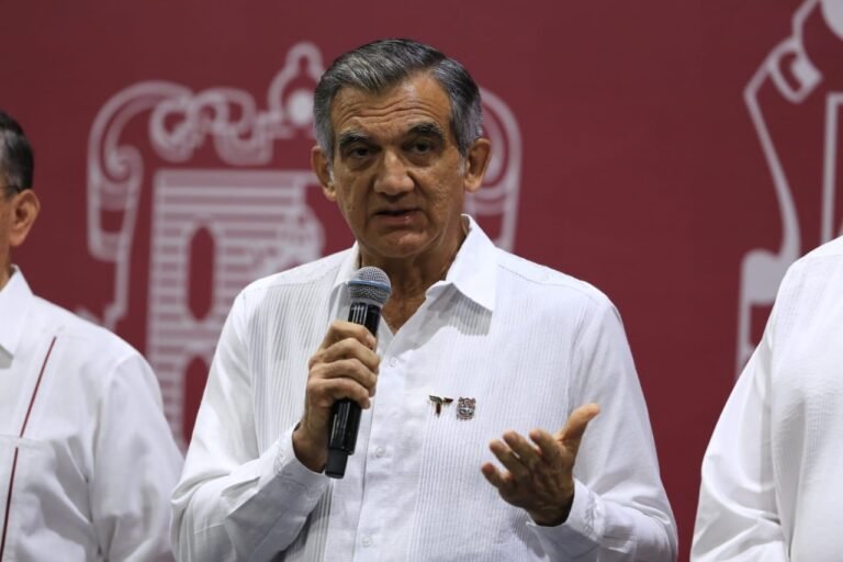 En 365 días, Contraloría Gubernamental regula el servicio público con ética y valores