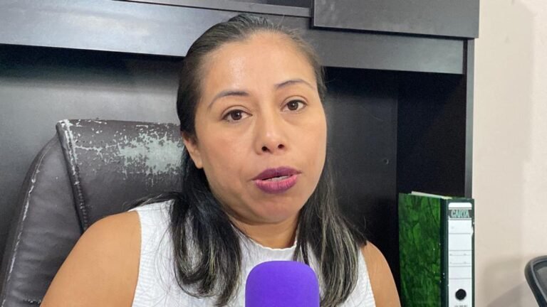 Iluminan las calles donde ensayarán las cuadrillas