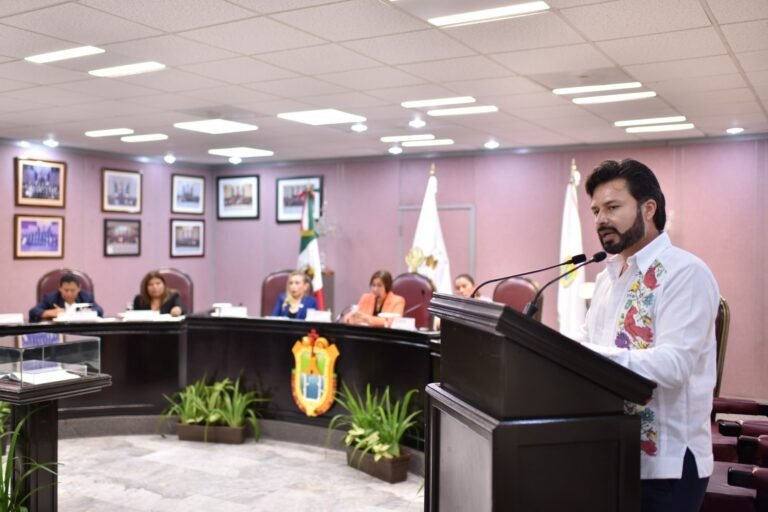 LLAMA FERNANDO CERVANTES A SEGUIR LUCHANDO POR LA SOBERANÍA NACIONAL