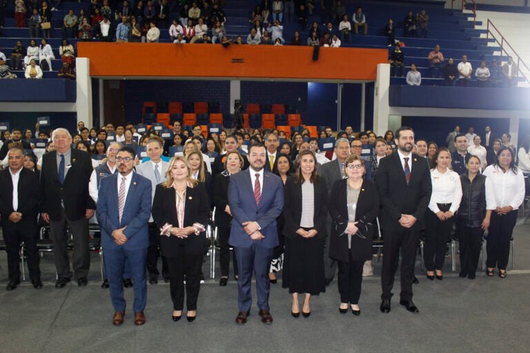 Reconocen a 82 egresados de la UAT con el premio EGEL Ceneval