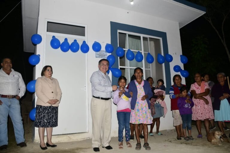 Mejoran calidad de vida de varias  familias con cuartos dormitorio