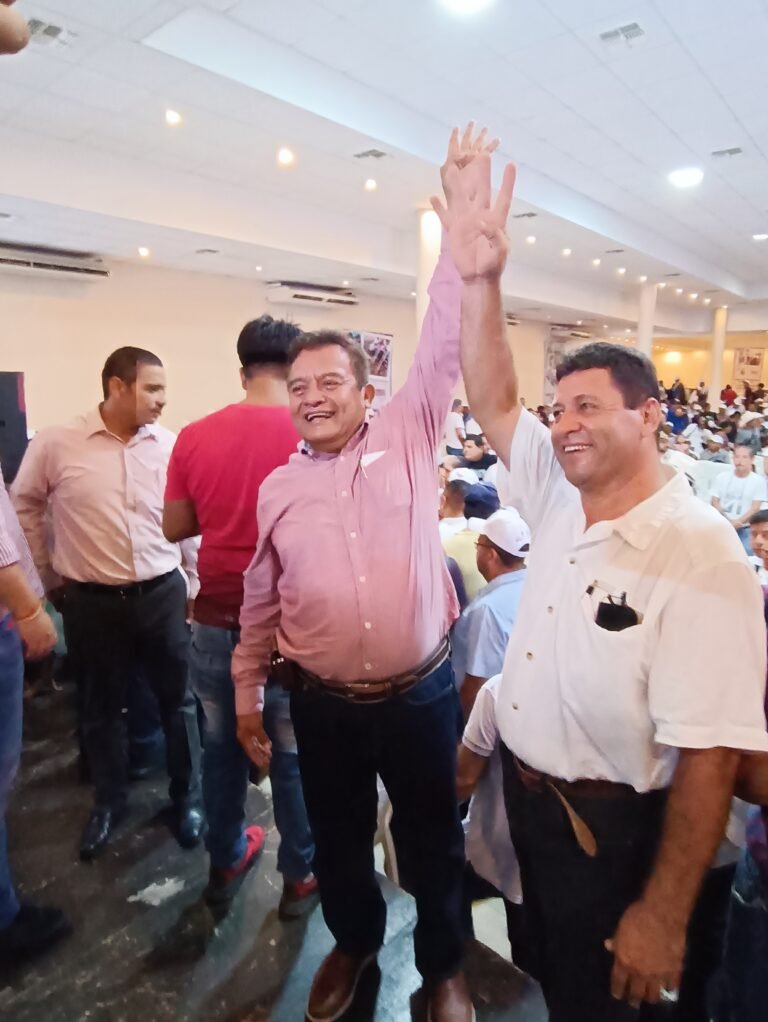 BUSCARÁ CELESTINO RIVERA LA DIPUTACIÓN FEDERAL POR EL DISTRITO 01