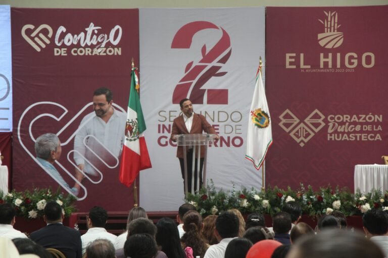 PORMENORIZADO INFORME DE LABORES RINDIÓ EL ALCALDE VÍCTOR MANUEL DE LA GARZA SÁNCHEZ