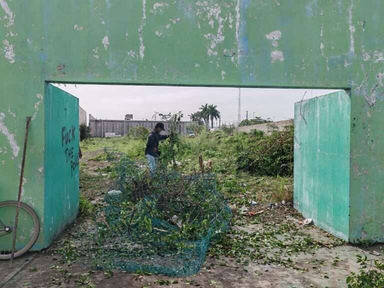 Inician rehabilitación de canchas deportivas