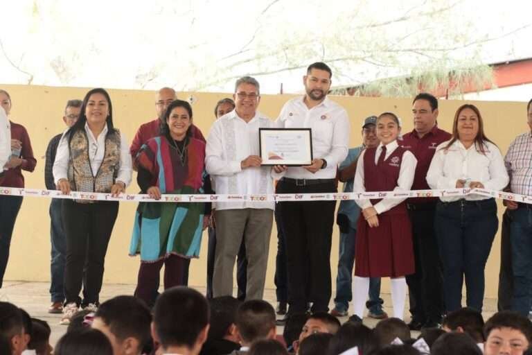 CON OBRA PÚBLICA DE CALIDAD GOBIERNO DE ARMANDO MARTÍNEZ MODERNIZA LA ZONA RURAL DE ALTAMIRA