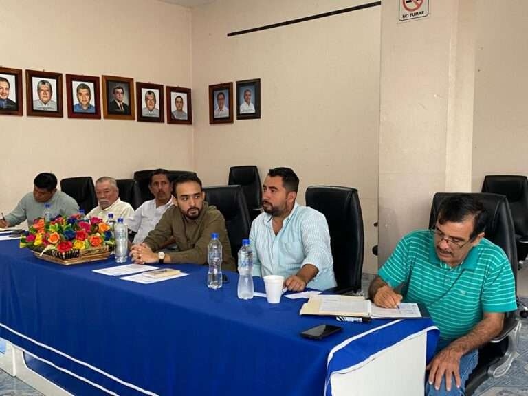 Organiza el desfile de la Expo Feria Tantoyuca 2024