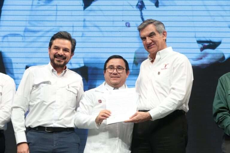 Se hace justicia en Tamaulipas, basifican a 915 trabajadores del sector salud