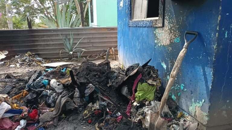 Le incineran vivienda en el fraccionamiento Unidos Avanzamos a un par de abuelitos de Altamira