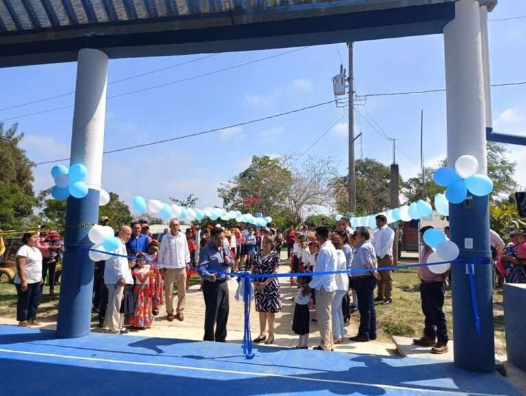 Se mejora la infraestructura educativa en Tantoyuca