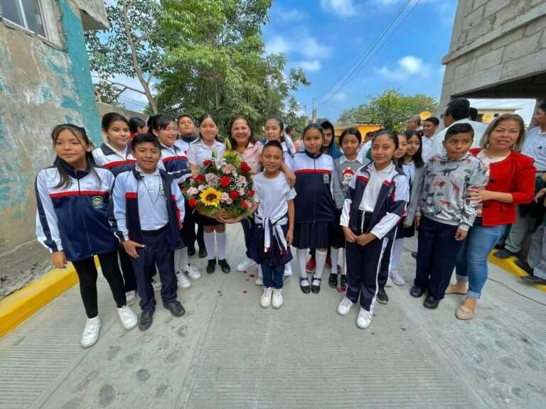 REHABILITAN TRANSITADO ANDADOR PEATONAL