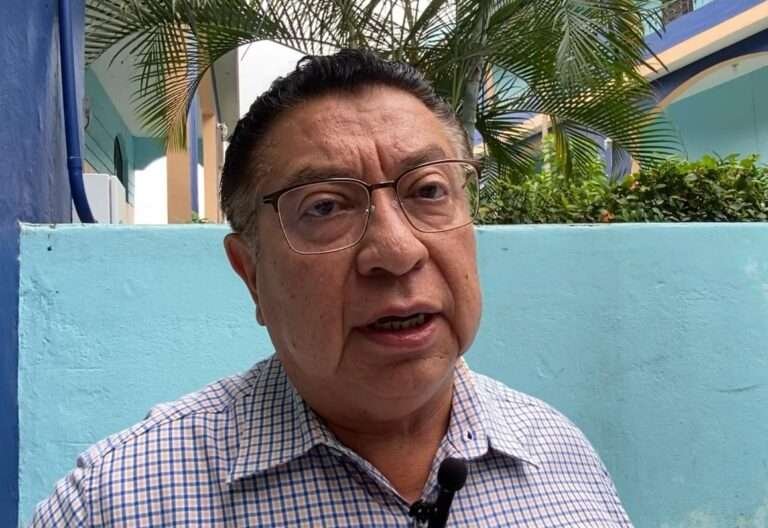 Jóvenes de secundarias técnicas se preparan para la vida