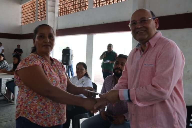 ASISTE ALCALDE DE PÁNUCO A ENTREGA DE TARJETAS DEL PROGRAMA LA CLÍNICA ES NUESTRA 