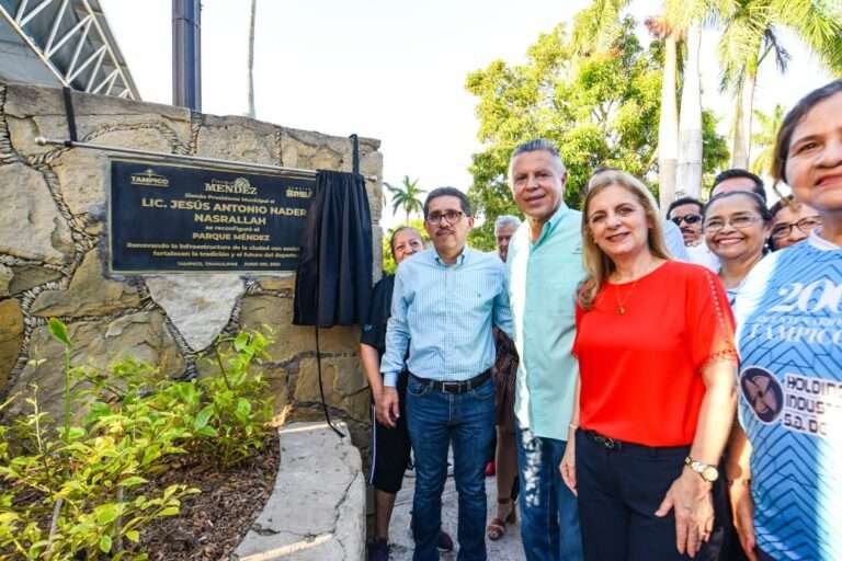 Entrega Chucho Nader Rehabilitación Integral del Histórico Parque Méndez
