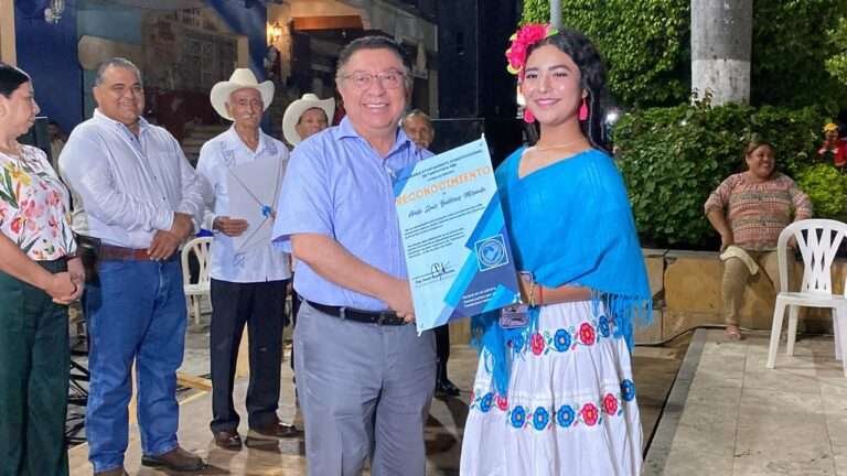 Seguirá Ayuntamiento impulsando la cultura