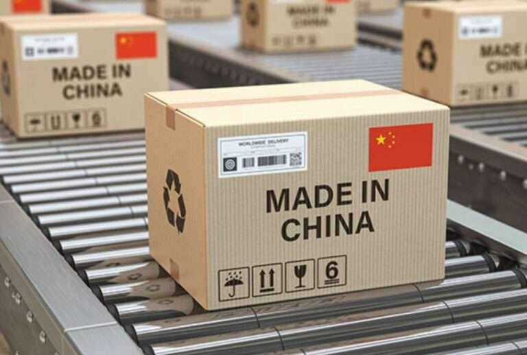 DEPENDENCIA DE CHINA