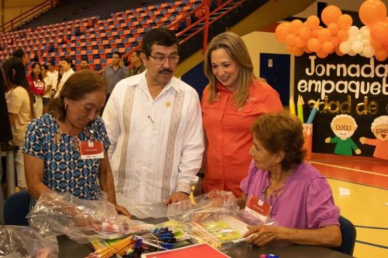 Suma la UAT esfuerzos para apoyar con útiles escolares a estudiantes del sector rural