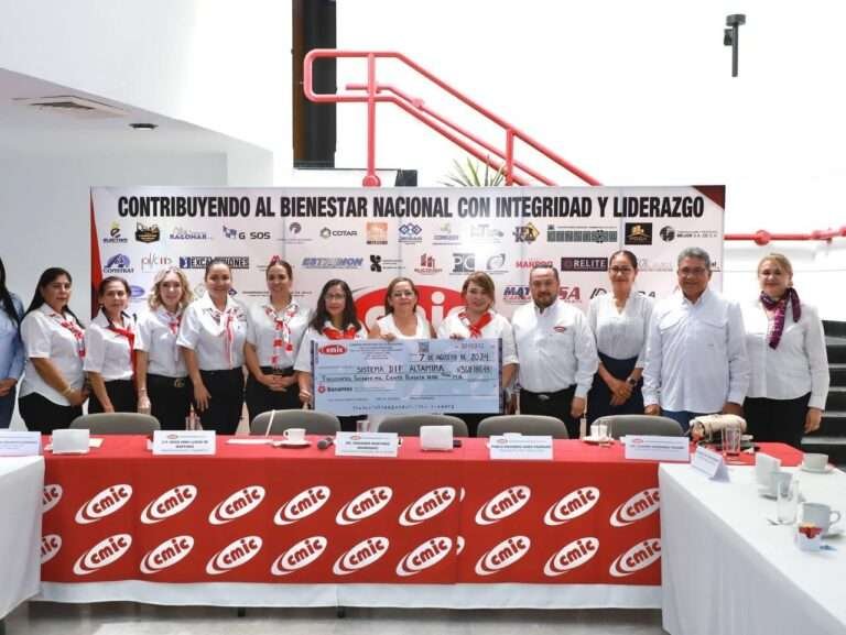 RECIBE DIF ALTAMIRA IMPORTANTE DONACIÓN POR PARTE DE LA CMIC TAMAULIPAS 