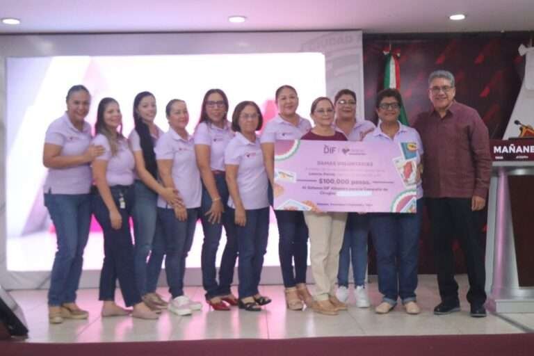 DAMAS VOLUNTARIAS DEL DIF ALTAMIRA DONAN IMPORTANTE CHEQUE PARA IMPULSAR LA SALUD VISUAL Y AUDITIVA DE ADULTOS MAYORES