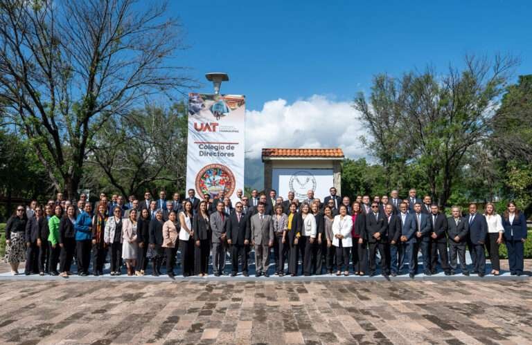 Consolida la UAT formación de ingenieros y científicos