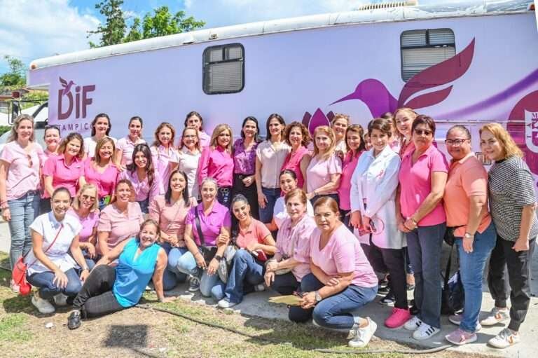 Brinda DIF Tampico Servicios y Atención Médica en Jornada del Bienestar