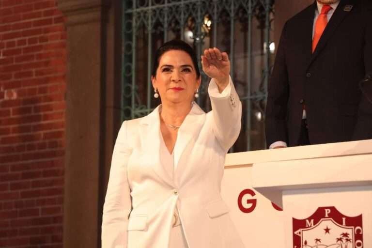 TAMPICO VA CON TODOS: MÓNICA VILLARREAL ANAYA RINDE PROTESTA