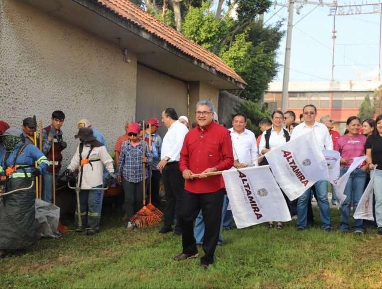 Encabeza Armando Martínez jornada de limpieza en Altamira