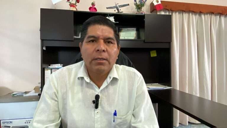 En Tantoyuca gobierno municipal seguirá respaldando al sector educativo