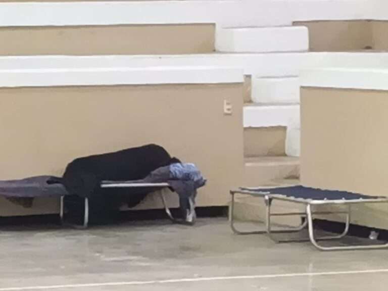 Rescatan del Frío a 13 personas en Situación de Calle