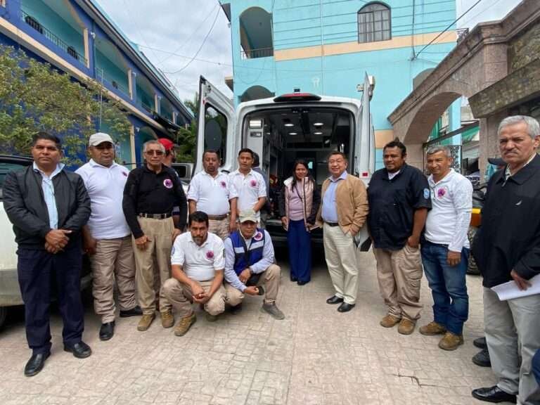 Protección Civil cuenta con una nueva ambulancia