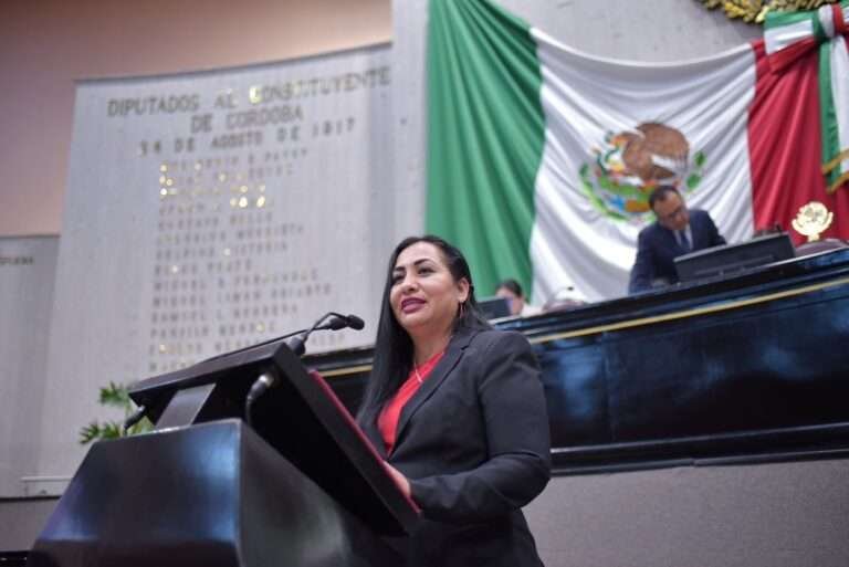 Pide diputada que ayuntamientos participen con acciones en favor de migrantes