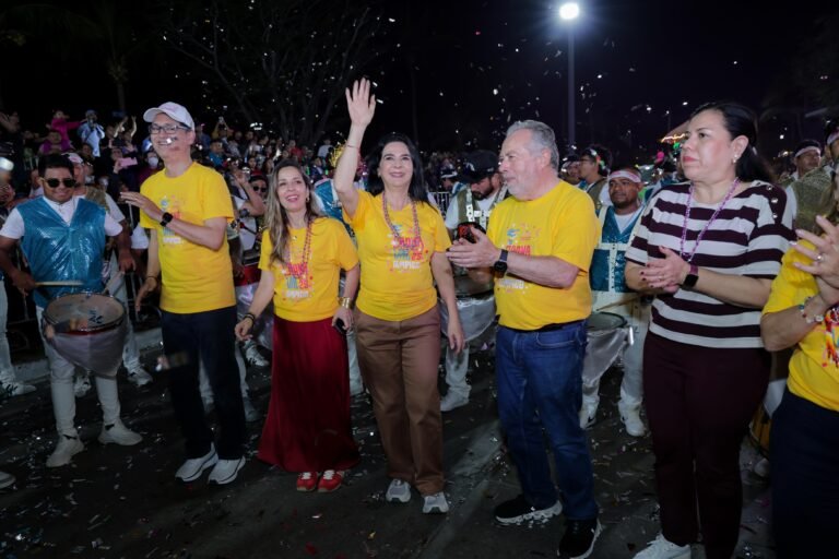 Mónica Villarreal Concluye con gran éxito el Carnaval Conurbado 2025 en Tampico