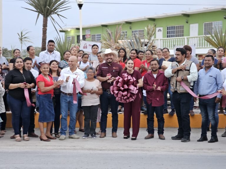 MAS Y MEJOR INFRAESTRUCTURA VIAL PARA VILLA MANUEL, CON MIGUEL ZUÑIGA