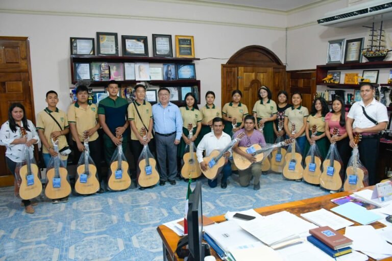 Persiste el apoyo del gobierno municipal al sector educativo