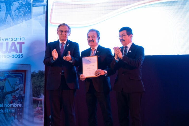 Gobernador y rector presiden lanzamiento de la Fundación UAT
